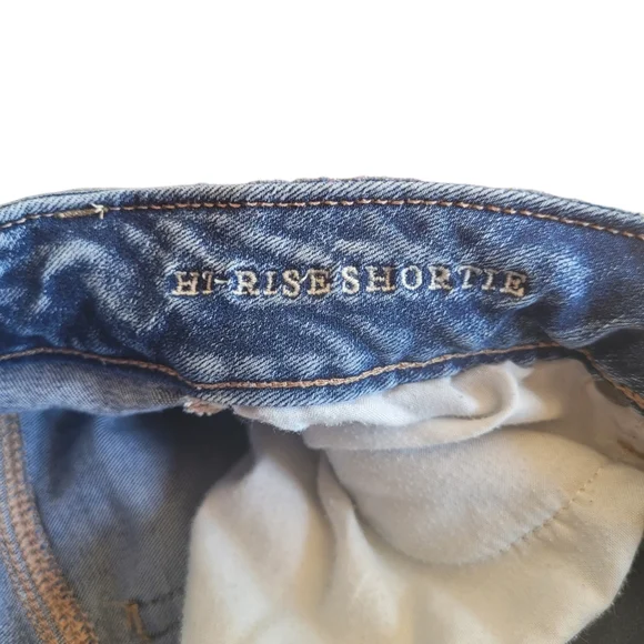 🌟3 For $15 SALE🌟 American Eagle Outfitters High Rise Shortie Destructed Jeans - Picture 3 of 6